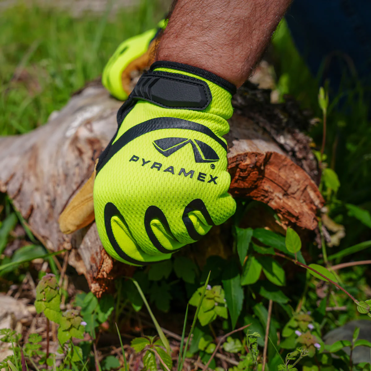 Pyramex GL104HT A1 Cut Resistant Work Gloves, Hi-Vis Green/Black - Image 6