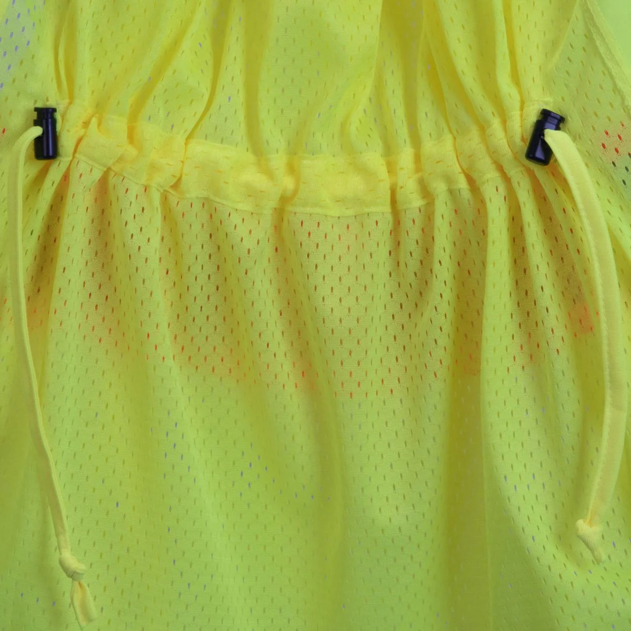 Pyramex RVZF61 Women's Type R Class 2 Hi-Vis Black Bottom Safety Vest - Image 4